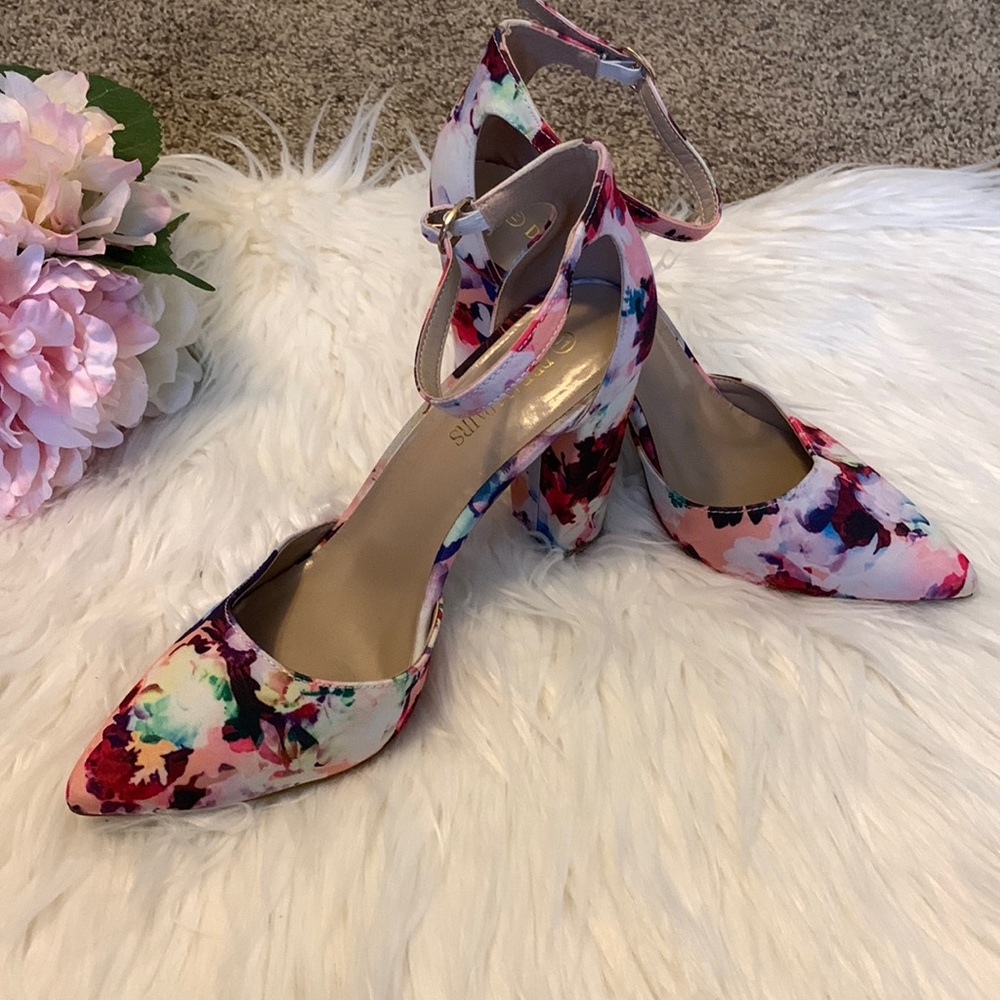 EUC floral heels